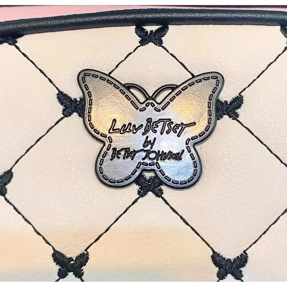 Betsey Johnson Butterfly Quilted Pink Camera Bag & Key Fob Coin Purse NWT - Picture 10 of 10